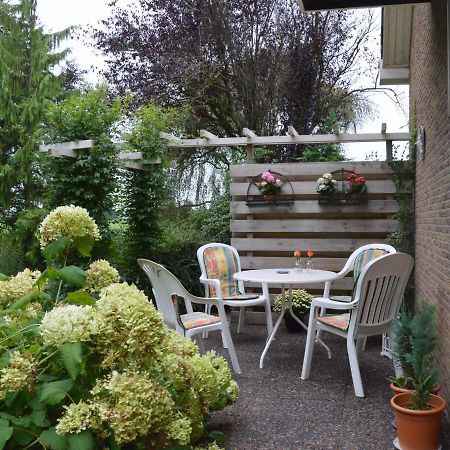 Cozy Vacation Home With A Private Garden Mantinge Exterior foto